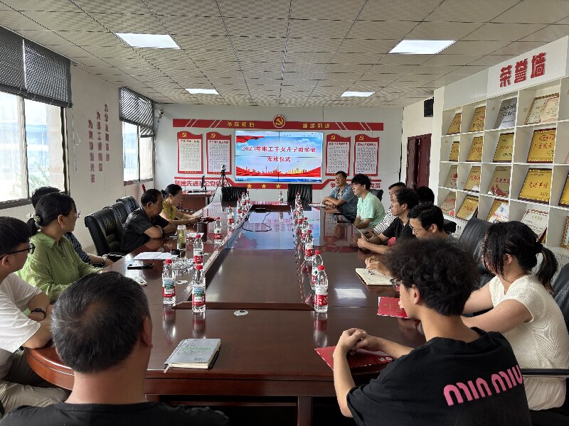 1756689711329610.jpg 02.jpg